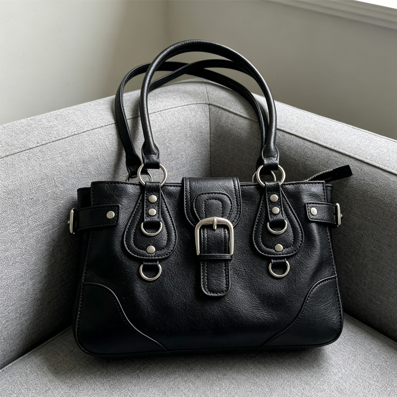 Nouveau sac à main riveté Y2K  - Women Bags 2026 Trends avis et prix